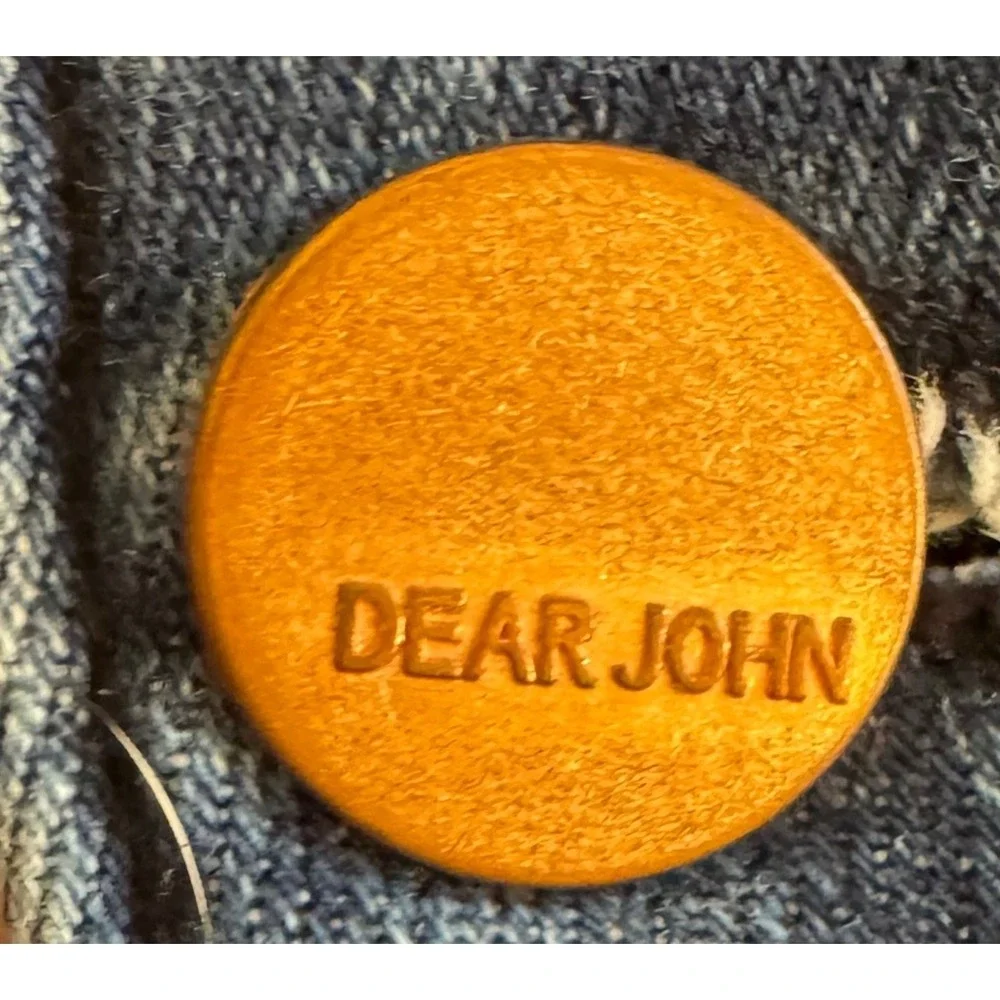 Dear John fit feature